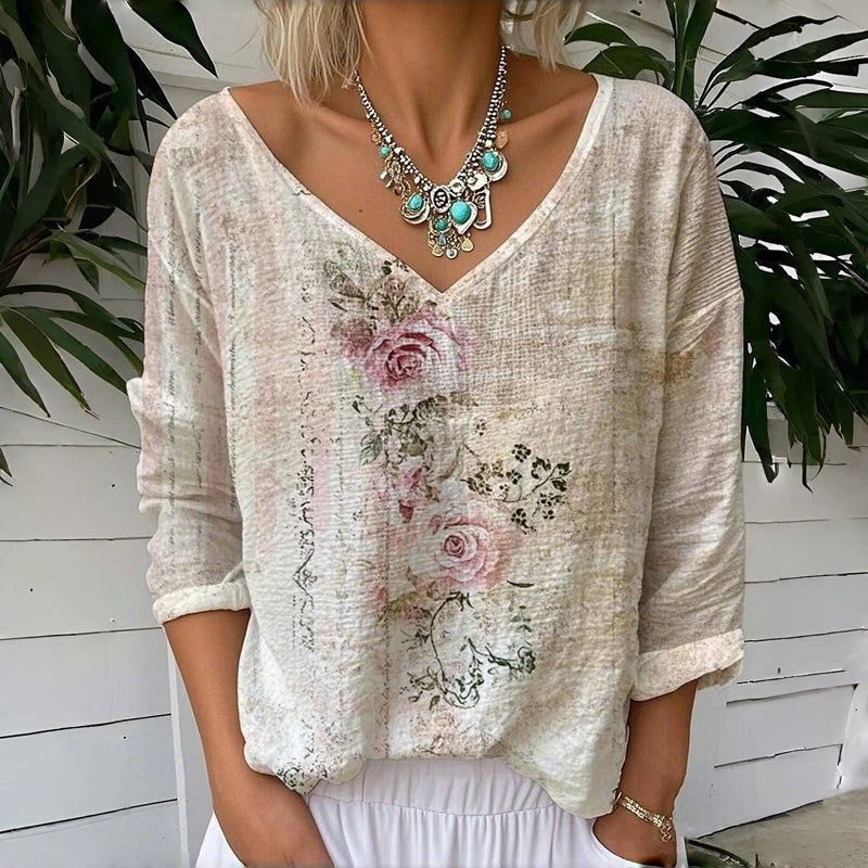 Camiseta holgada con estampado y cuello en pico-ES