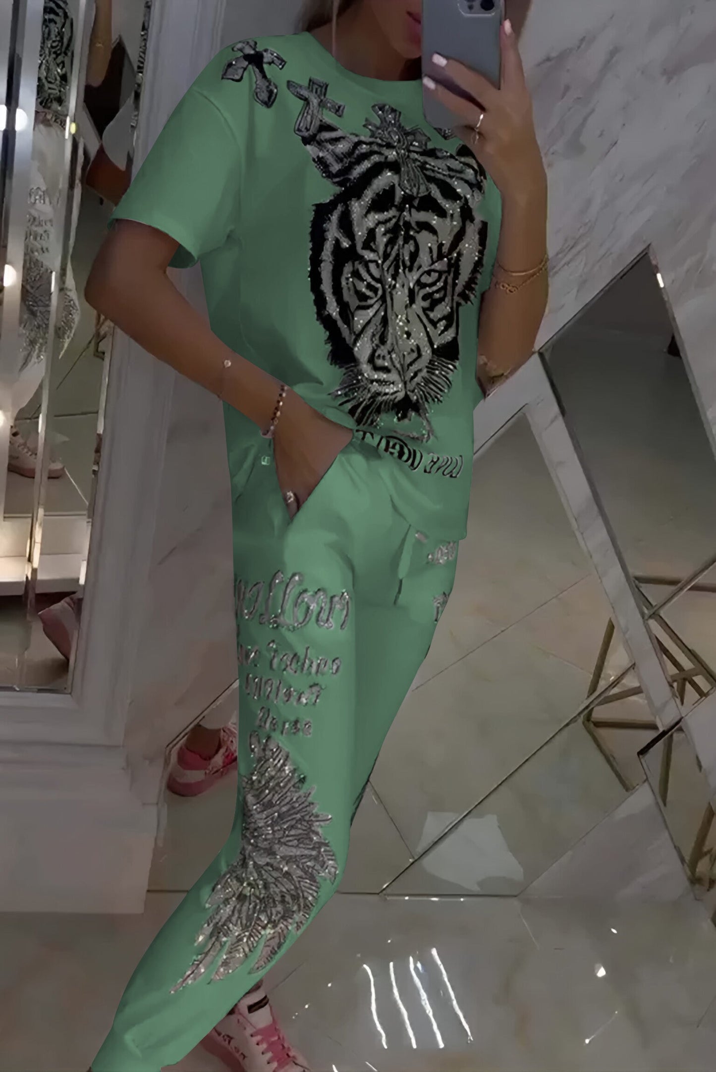 Conjunto de dos piezas para mujer, top y pantalón con estampado de rombos moderno.-ES