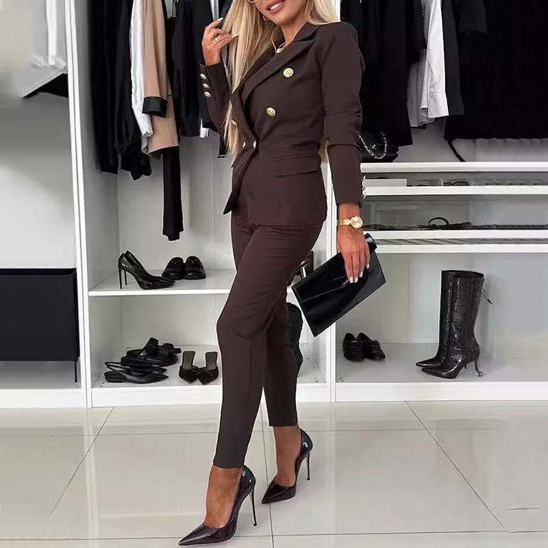 Conjunto de chaqueta y pantalón cruzado de mujer-ES
