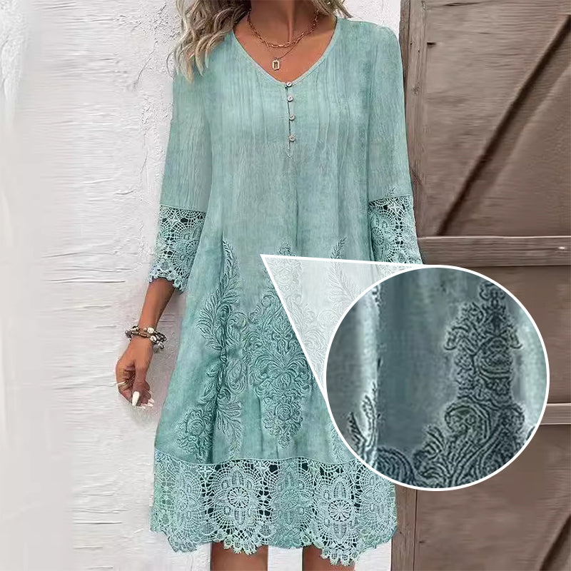 Elegante vestido de mujer con media manga y escote profundo.-ES