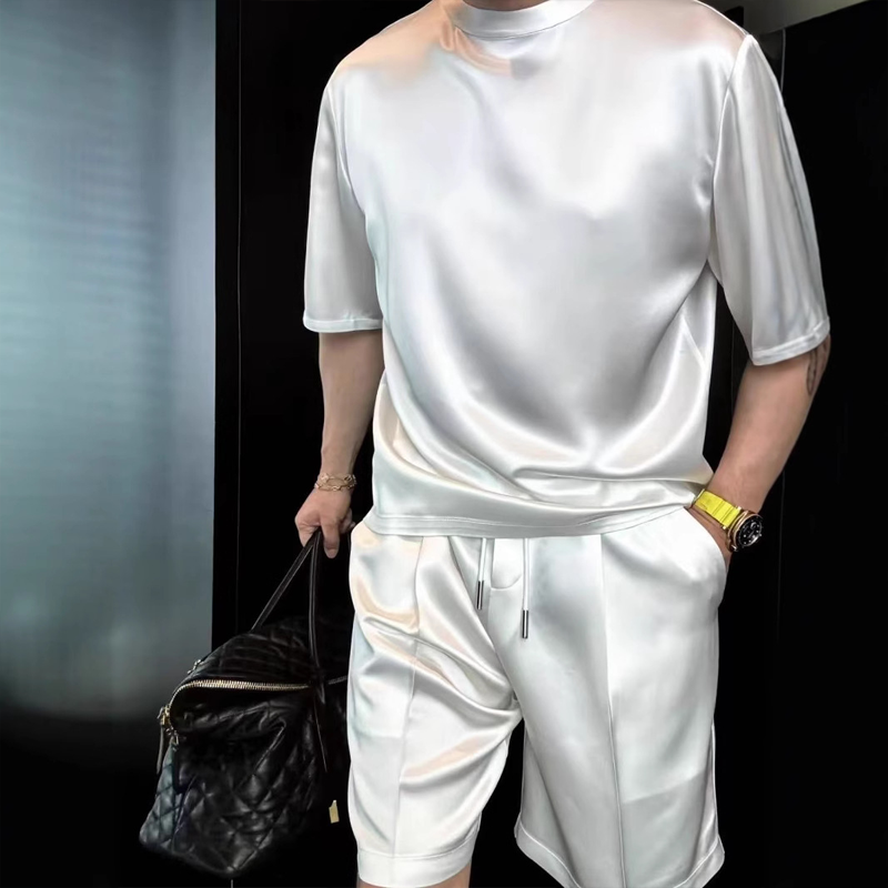 Conjunto casual de dos piezas de blusa y bermuda monocromáticas para hombre-ES