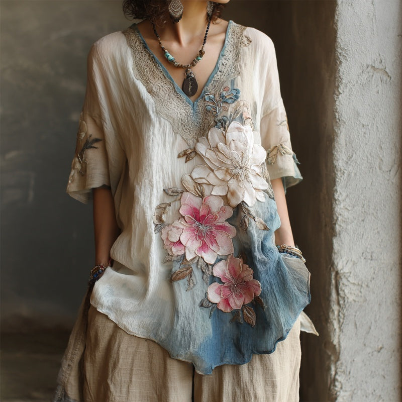 Blusa con escote en V profundo y estampado floral.-ES